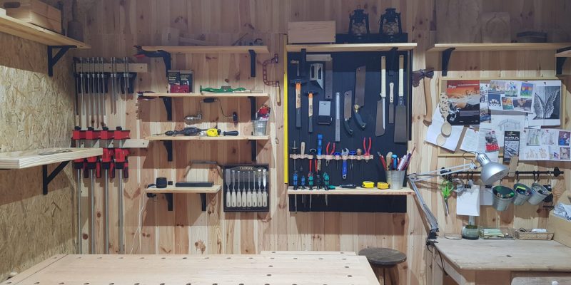 mały warsztat stolarski