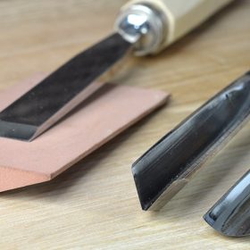 ostrzenie dłut rzeźbiarskich