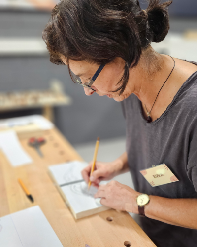 rzeźbienie w drewnie